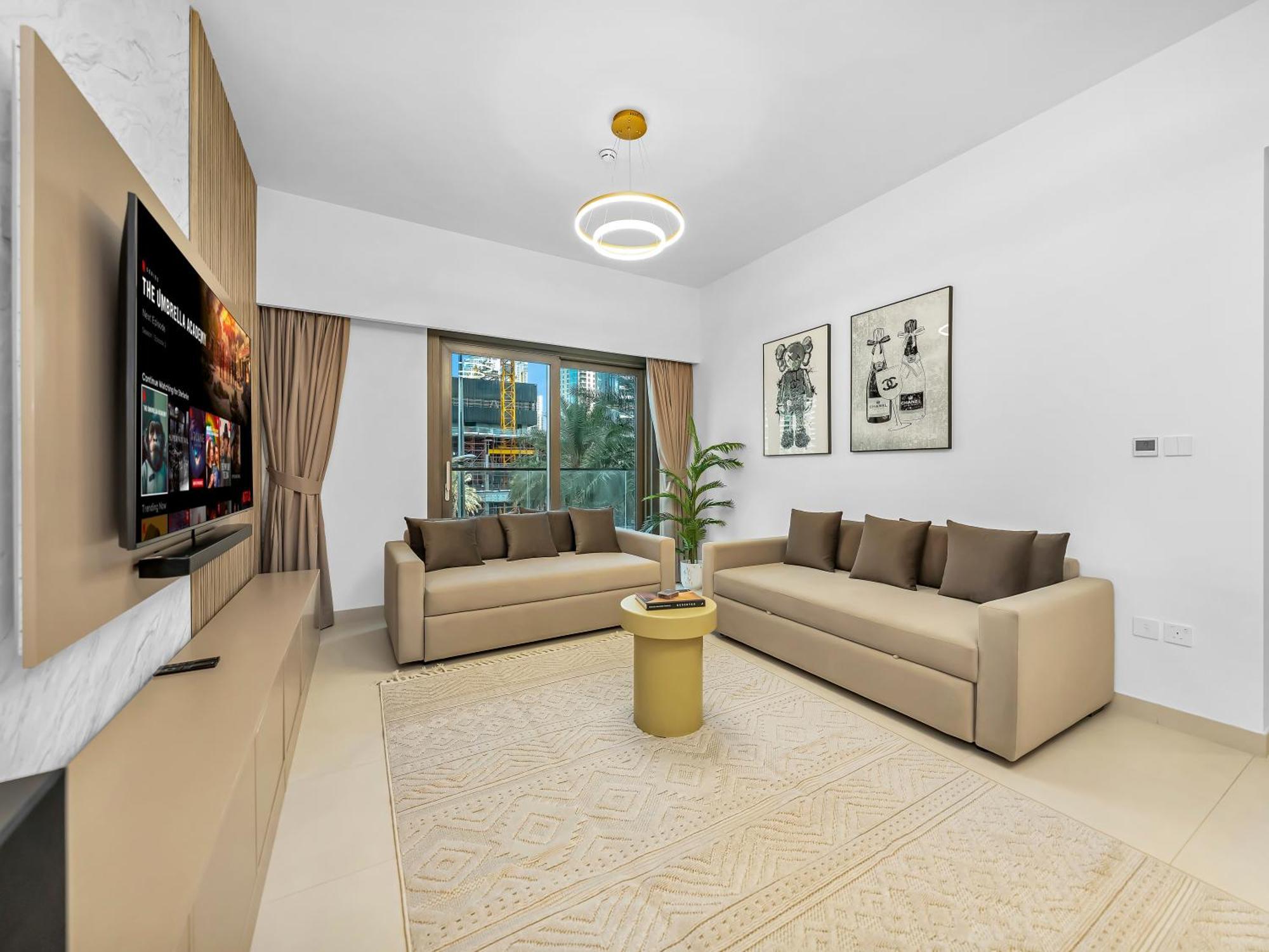 Luxury Downtown - 5 Mins Walk To Burj, Opera, Mall, Sleep 1-10 Apartment *