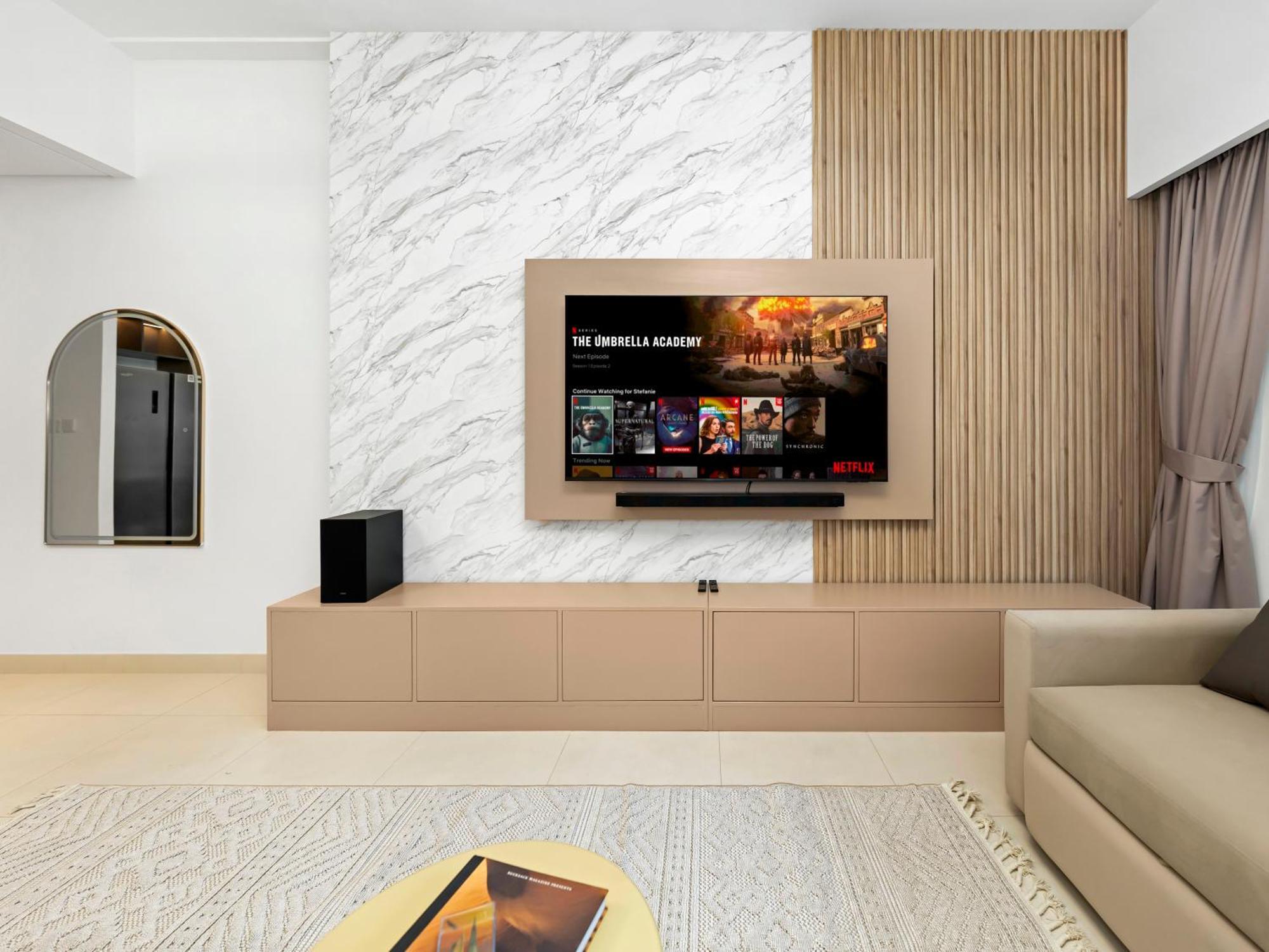 Luxury Downtown - 5 Mins Walk To Burj, Opera, Mall, Sleep 1-10 Apartment